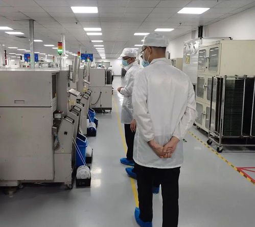 廣州市工信局總工程師胡志剛一行走訪調(diào)研七喜電腦，助力計(jì)算機(jī)網(wǎng)絡(luò)工程發(fā)展